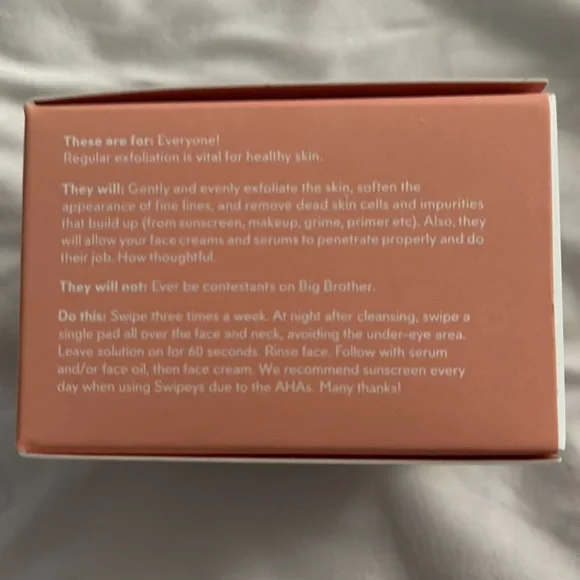 GO-TO Exfoliating Swipeys - Picture 2 of 7